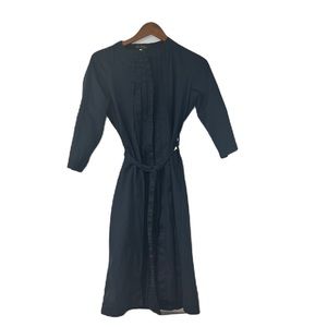 Bella Lois Roma Woman's Navy Button Down Aline Casual Lghtweight size 6 belted